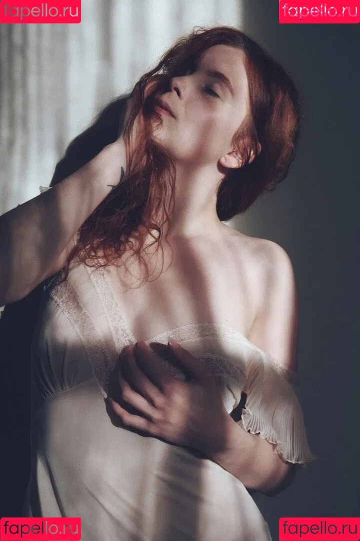 Icelandic Selkie Onlyfans Photo Gallery 