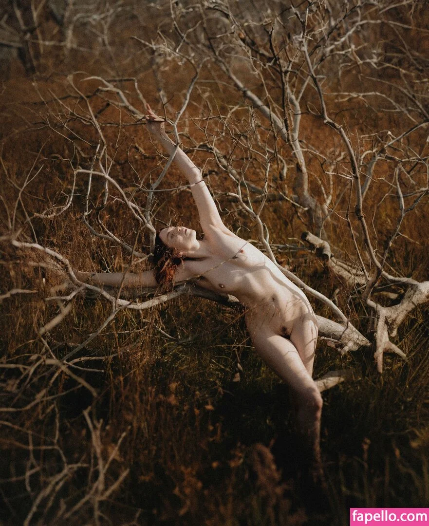 Icelandic Selkie Onlyfans Photo Gallery 