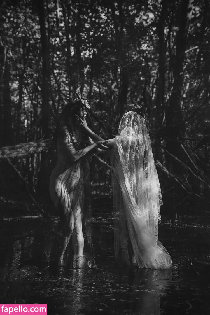 Icelandic Selkie Onlyfans Photo Gallery 