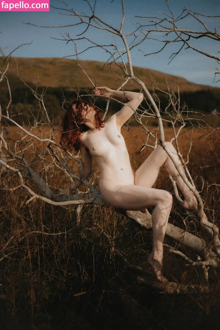 Icelandic Selkie Onlyfans Photo Gallery 