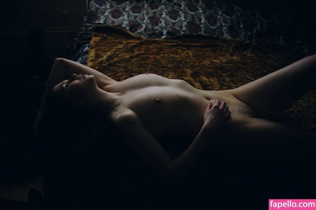 Icelandic Selkie Onlyfans Photo Gallery 