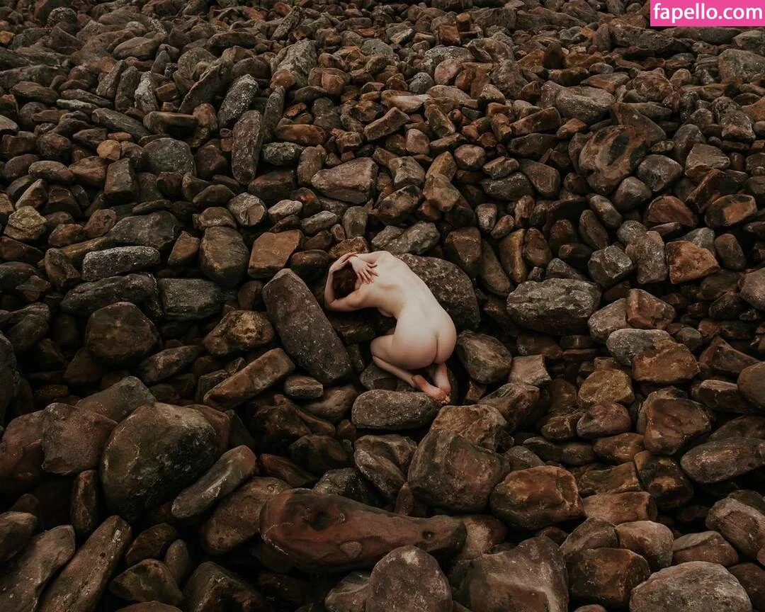 Icelandic Selkie Onlyfans Photo Gallery 