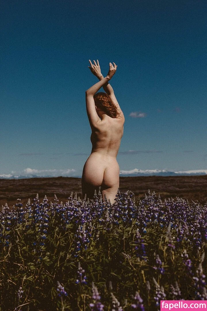 Icelandic Selkie Onlyfans Photo Gallery 