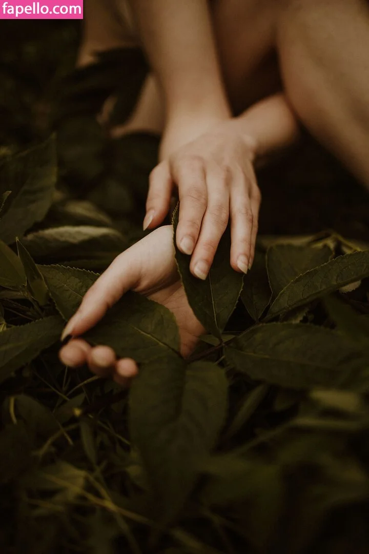 Icelandic Selkie Onlyfans Photo Gallery 