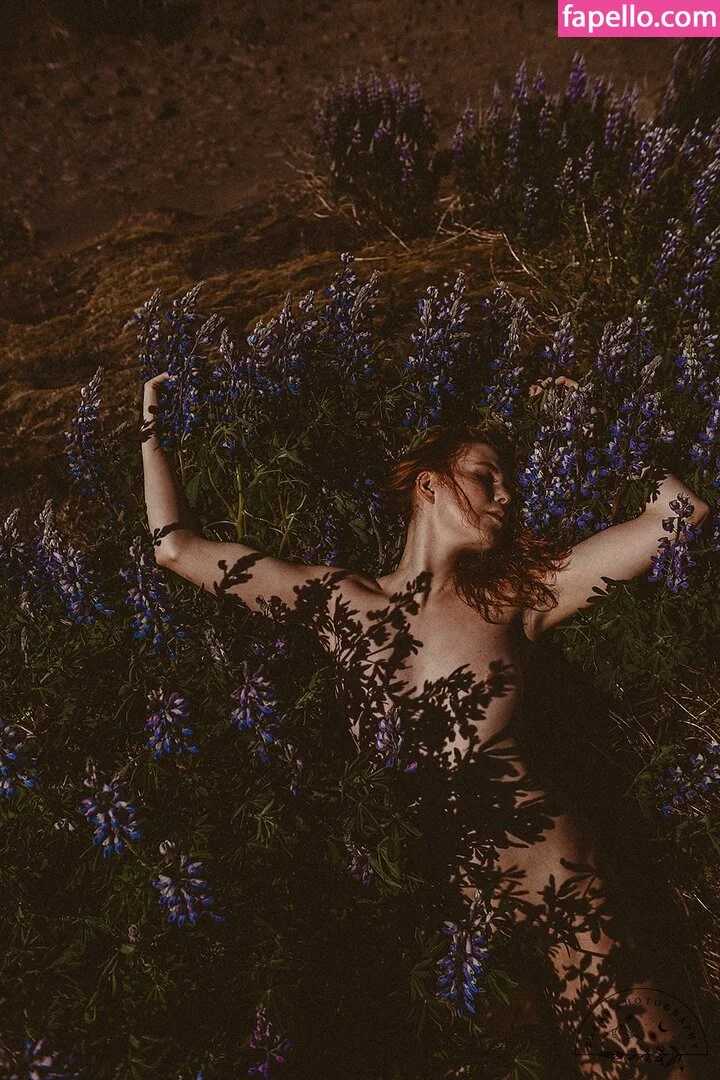 Icelandic Selkie Onlyfans Photo Gallery 