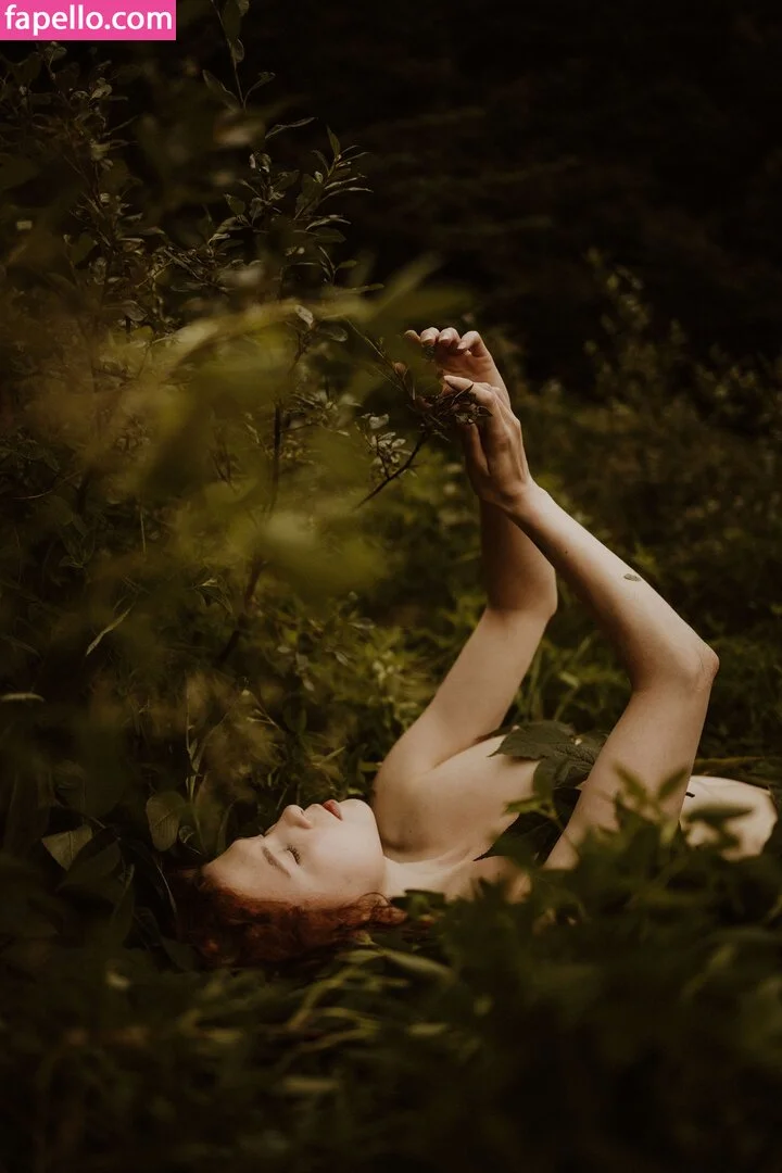 Icelandic Selkie Onlyfans Photo Gallery 