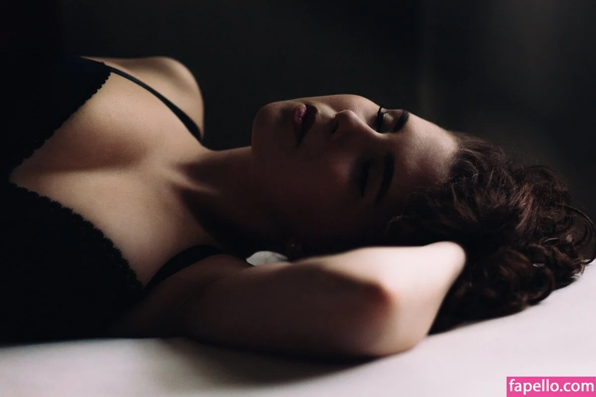 Icelandic Selkie Onlyfans Photo Gallery 