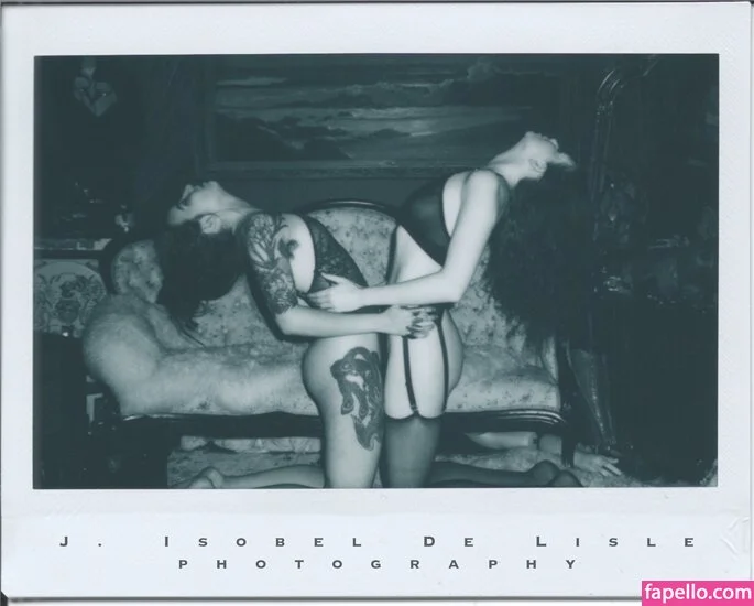 Icelandic Selkie Onlyfans Photo Gallery 