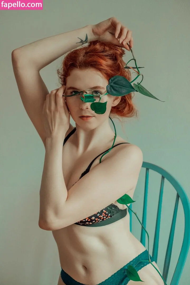 Icelandic Selkie Onlyfans Photo Gallery 