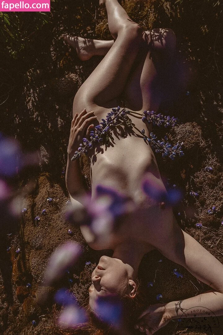 Icelandic Selkie Onlyfans Photo Gallery 