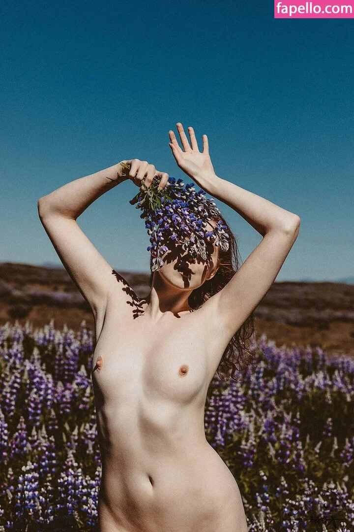 Icelandic Selkie Onlyfans Photo Gallery 