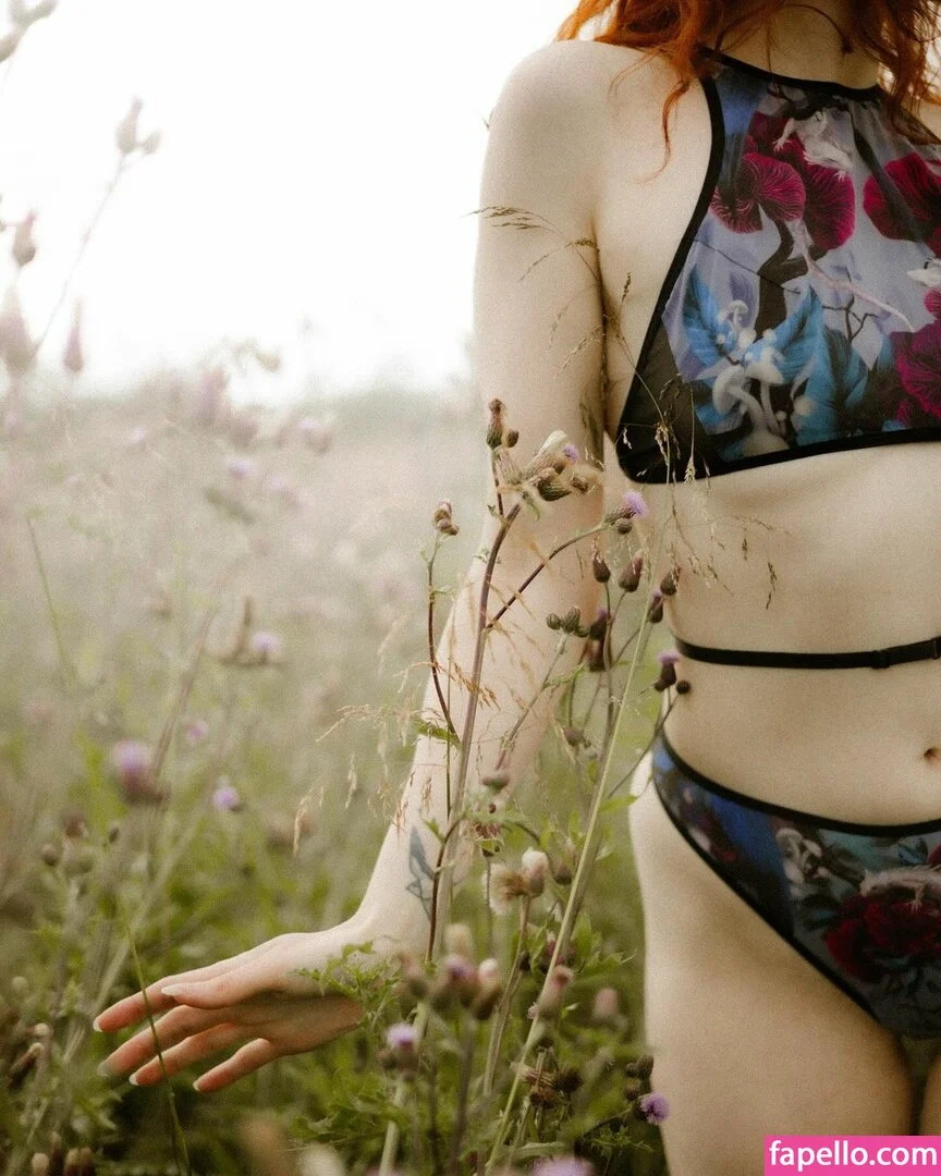 Icelandic Selkie Onlyfans Photo Gallery 