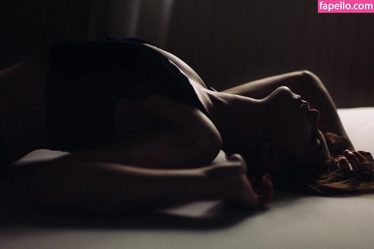 Icelandic Selkie Onlyfans Photo Gallery 