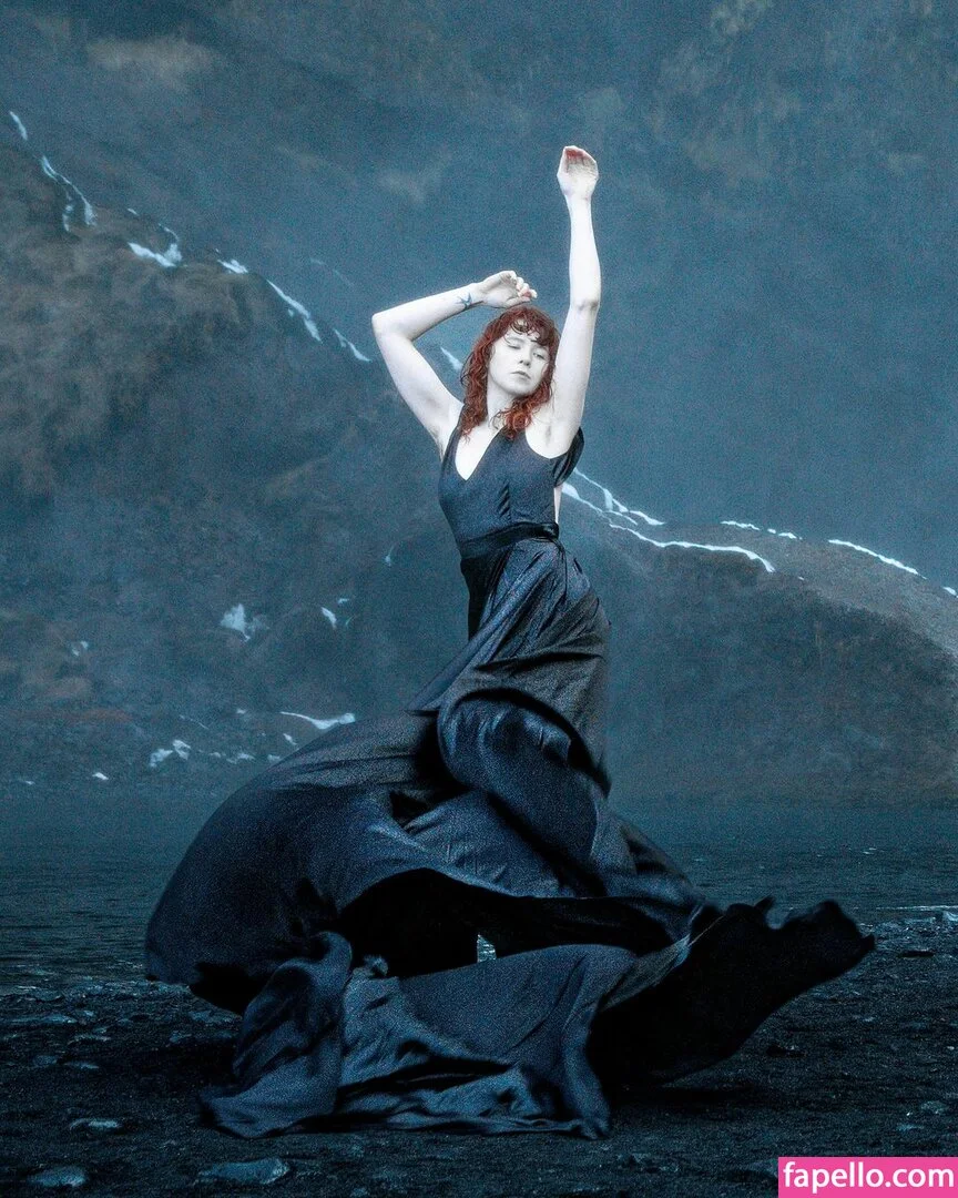 Icelandic Selkie Onlyfans Photo Gallery 