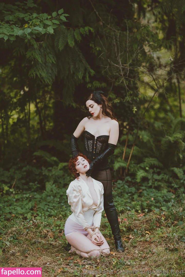 Icelandic Selkie Onlyfans Photo Gallery 