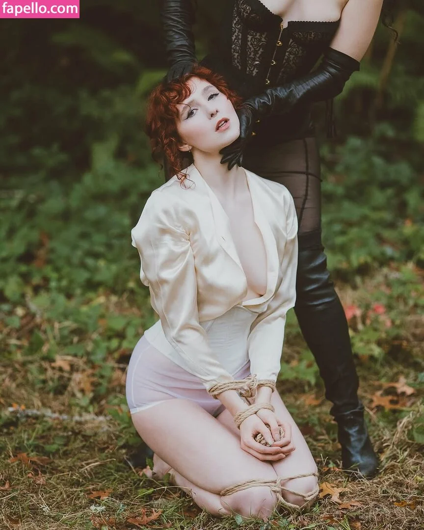 Icelandic Selkie Onlyfans Photo Gallery 