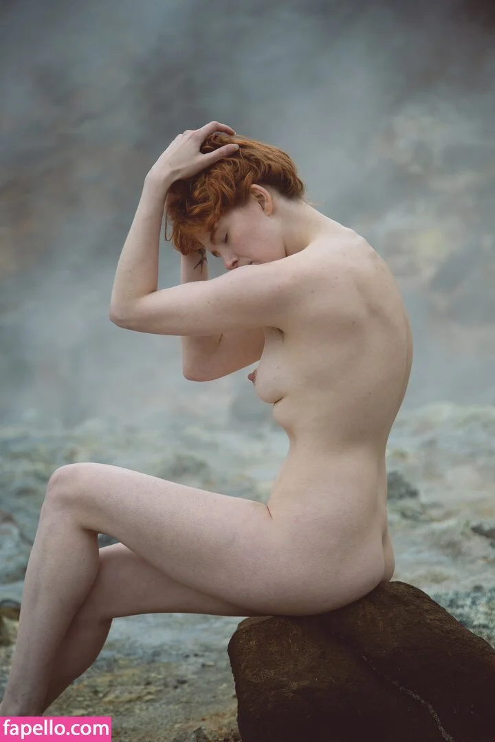 Icelandic Selkie Onlyfans Photo Gallery 