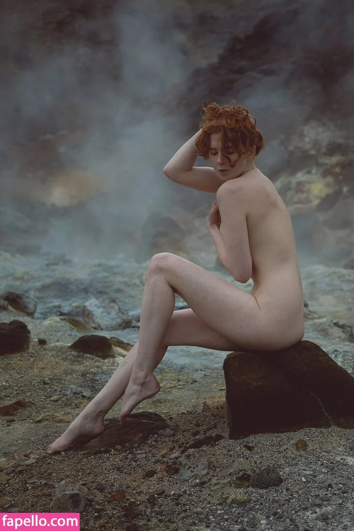 Icelandic Selkie Onlyfans Photo Gallery 