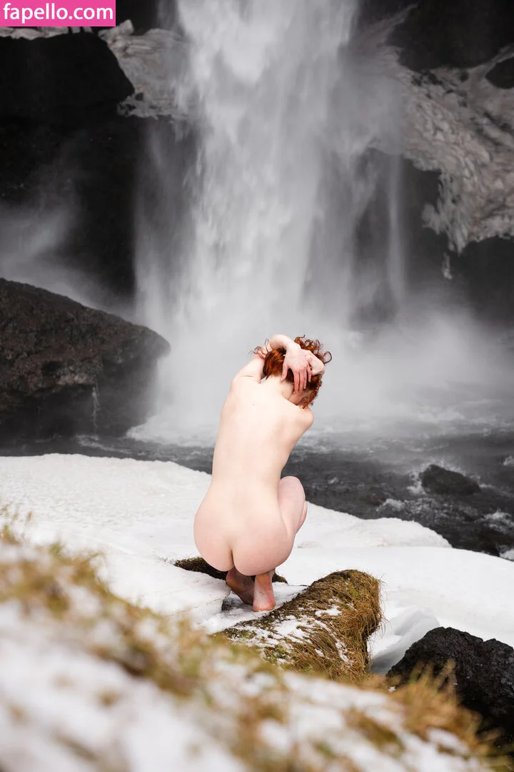 Icelandic Selkie Onlyfans Photo Gallery 