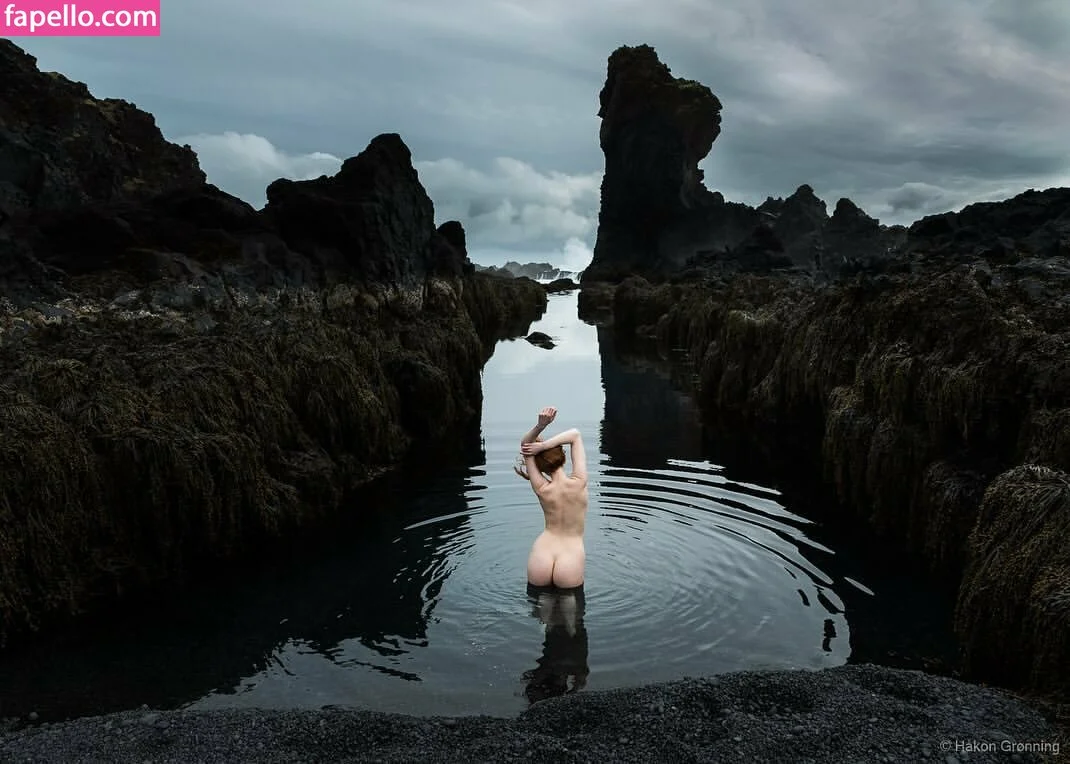 Icelandic Selkie Onlyfans Photo Gallery 