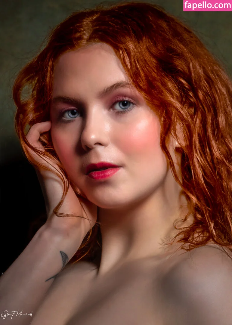 Icelandic Selkie Onlyfans Photo Gallery 