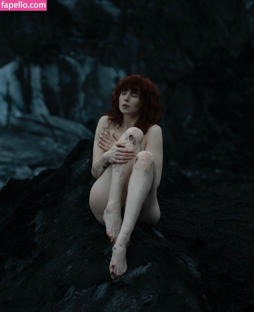 Icelandic Selkie Onlyfans Photo Gallery 