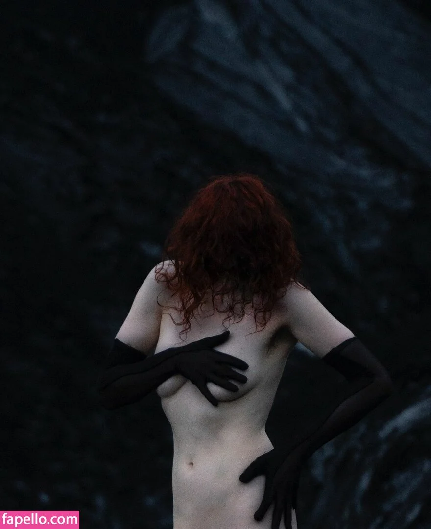 Icelandic Selkie Onlyfans Photo Gallery 