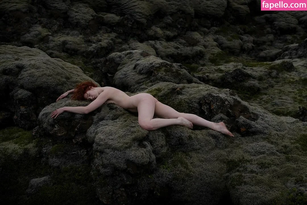 Icelandic Selkie Onlyfans Photo Gallery 