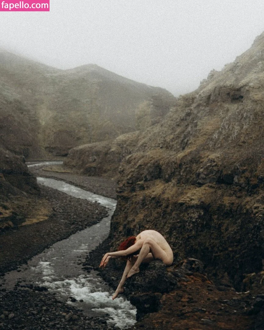 Icelandic Selkie Onlyfans Photo Gallery 