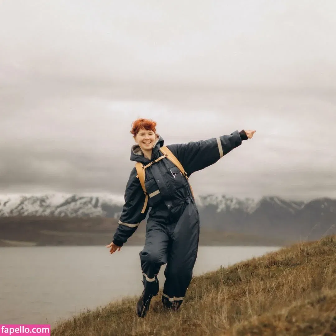 Icelandic Selkie Onlyfans Photo Gallery 