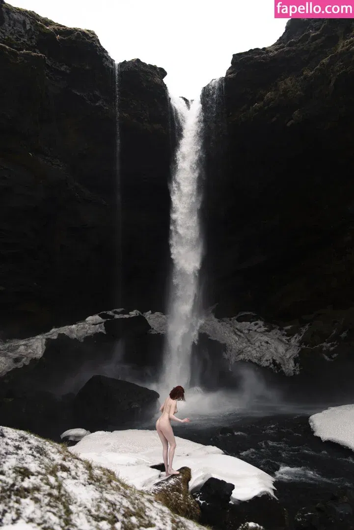 Icelandic Selkie Onlyfans Photo Gallery 