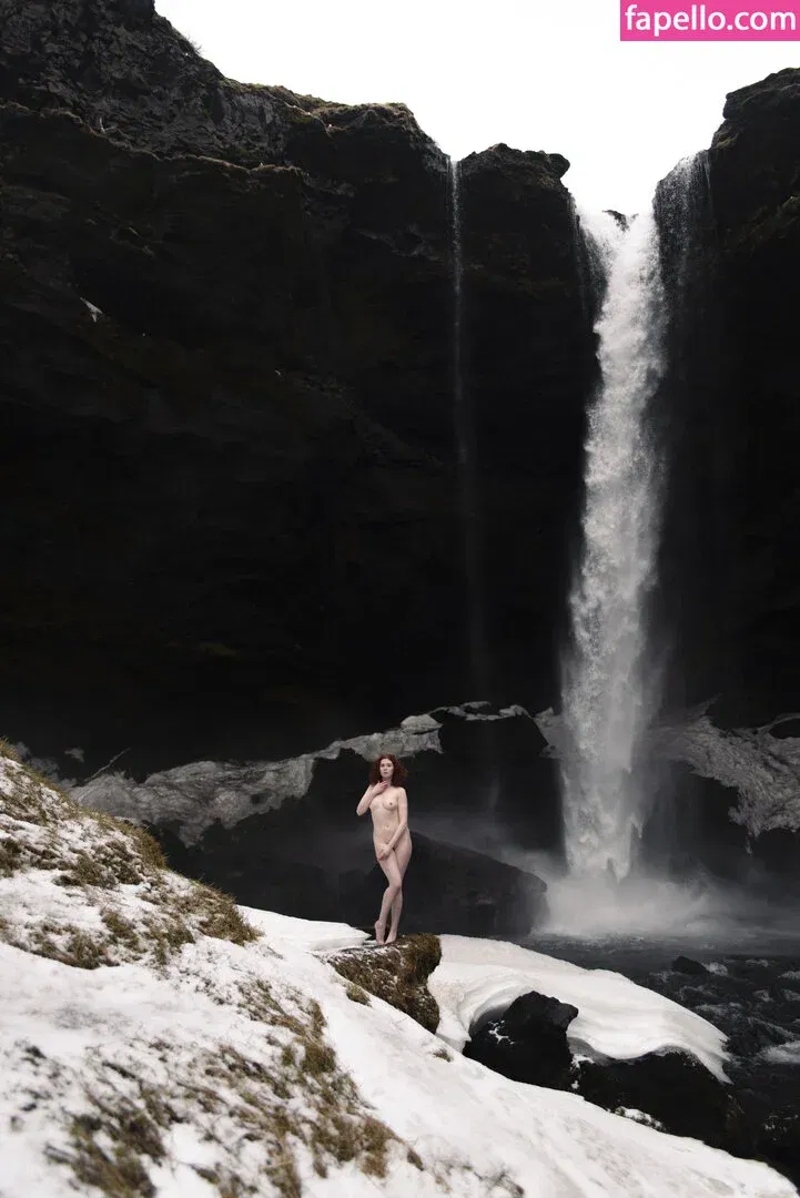 Icelandic Selkie Onlyfans Photo Gallery 