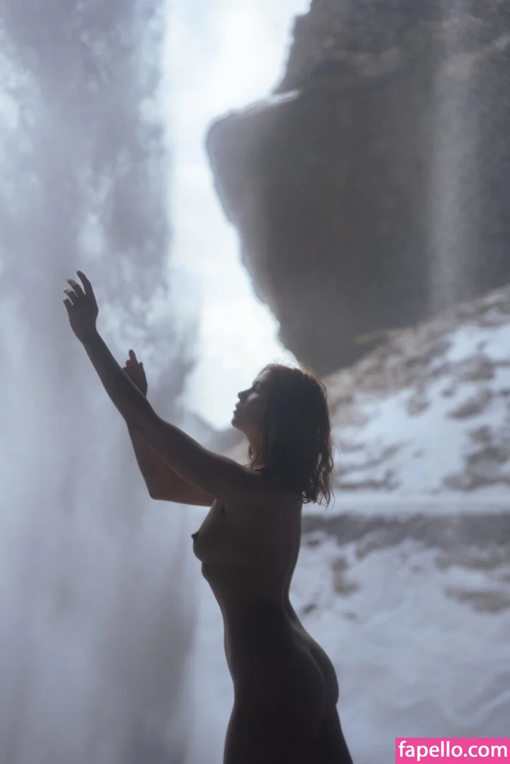 Icelandic Selkie Onlyfans Photo Gallery 