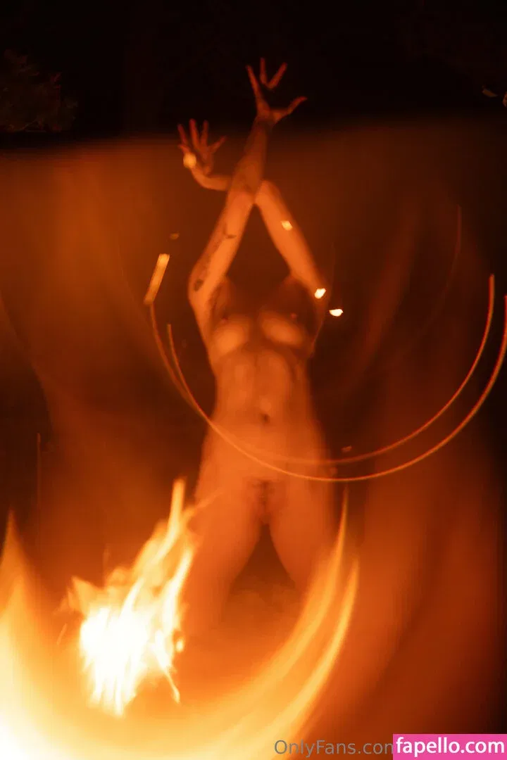 Icelandic Selkie Onlyfans Photo Gallery 