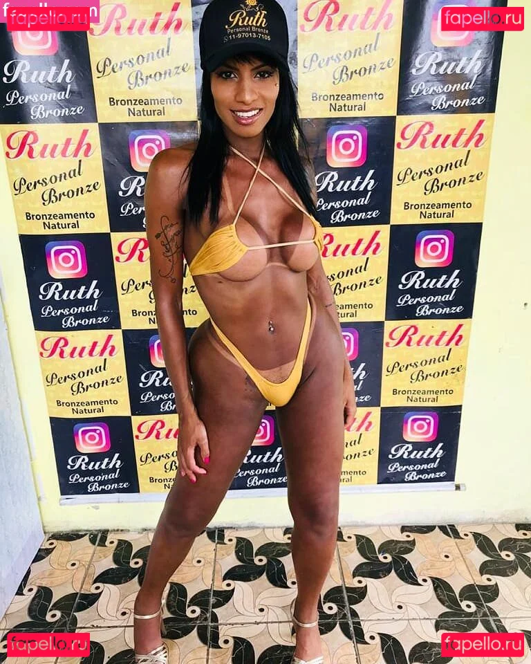 Carine Kishi Onlyfans Photo Gallery 