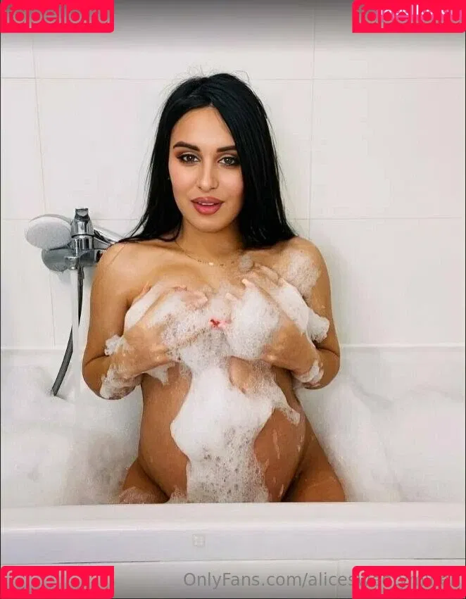 alicesweetymiller Onlyfans Photo Gallery 