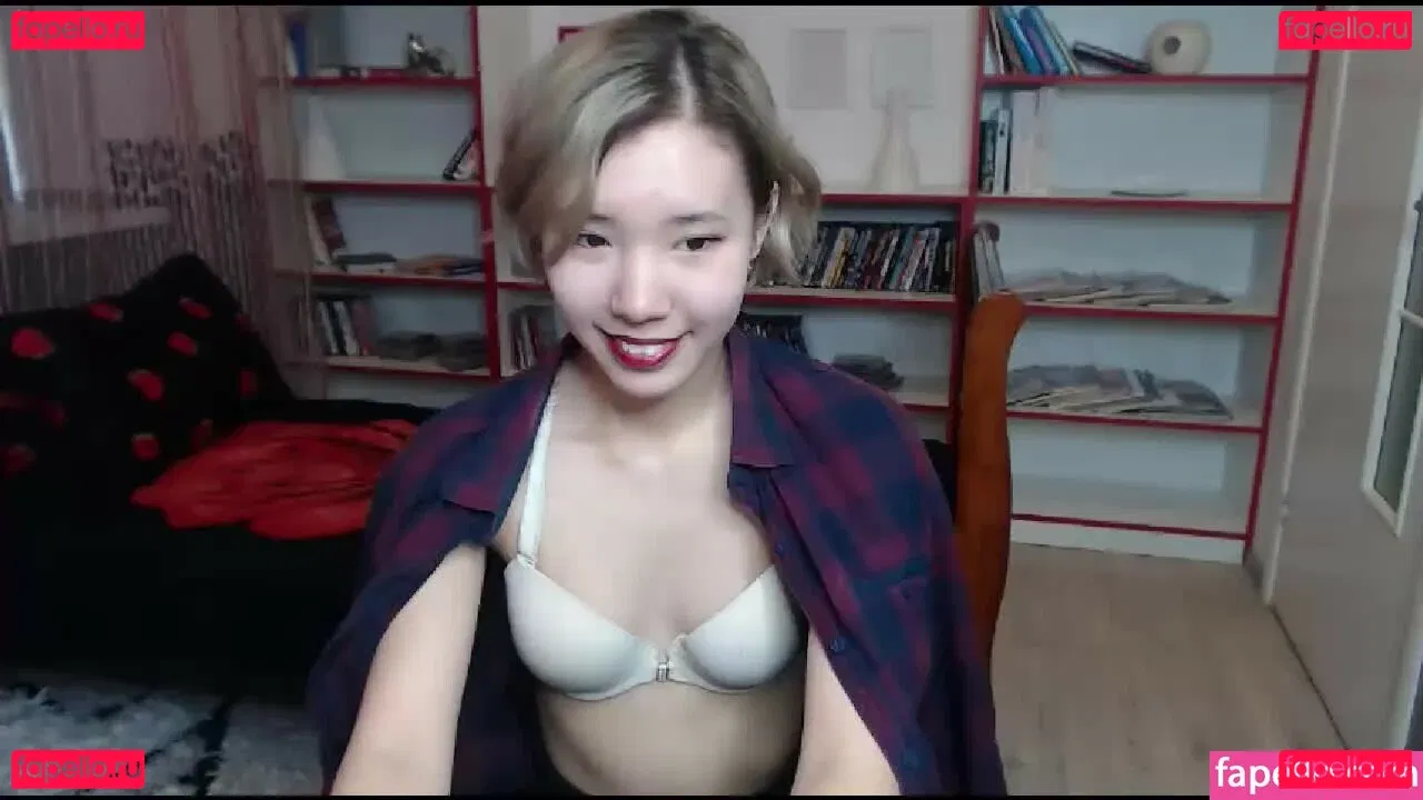 So_audrey Onlyfans Photo Gallery 