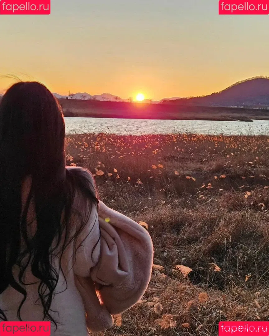 asmr_nara Onlyfans Photo Gallery 