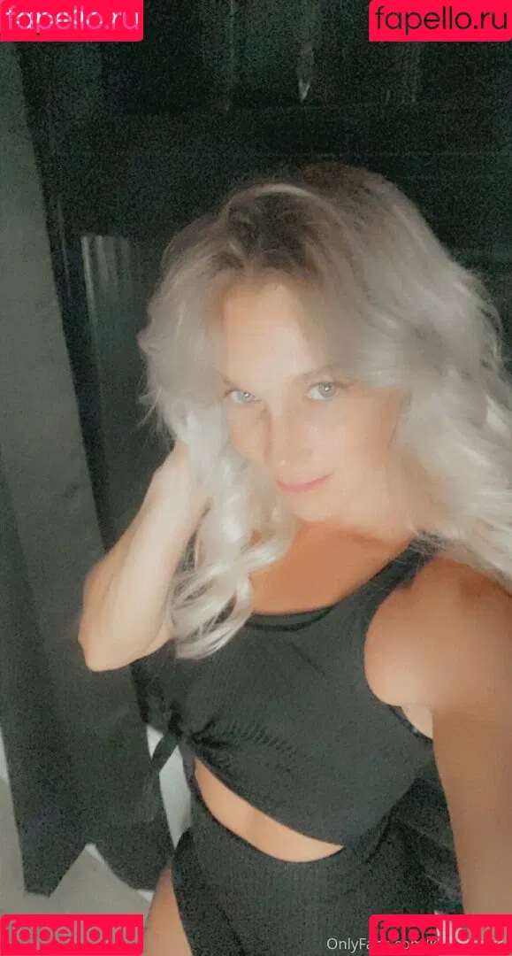 kristieangel Onlyfans Photo Gallery 