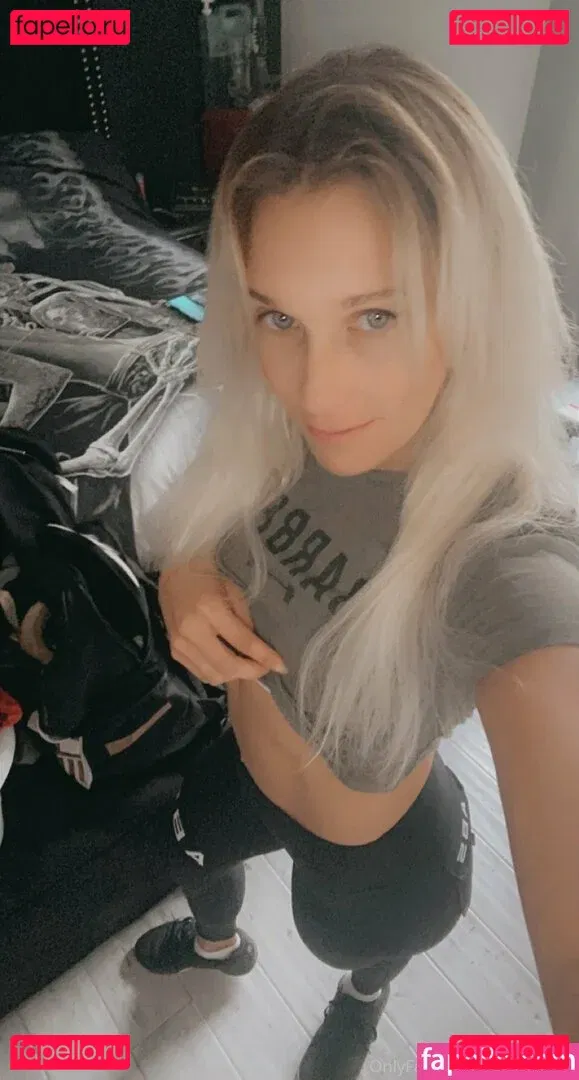 kristieangel Onlyfans Photo Gallery 