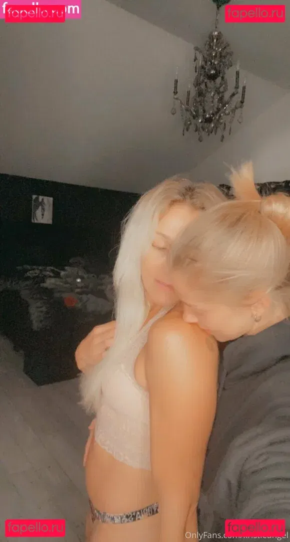 kristieangel Onlyfans Photo Gallery 