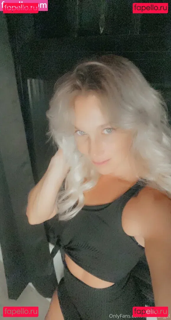kristieangel Onlyfans Photo Gallery 