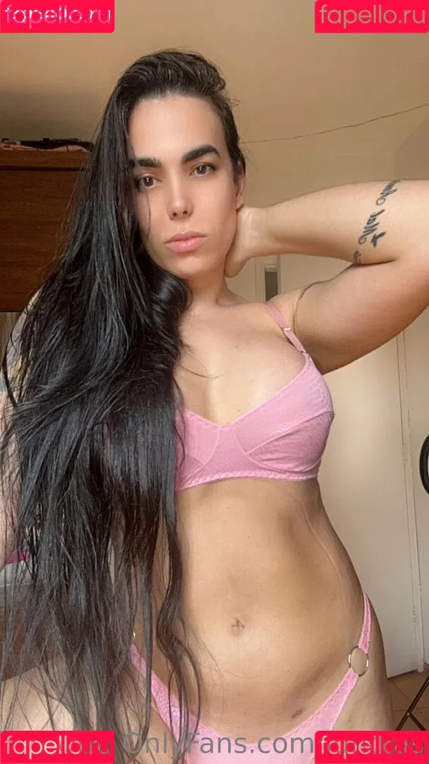 luhdias Onlyfans Photo Gallery 