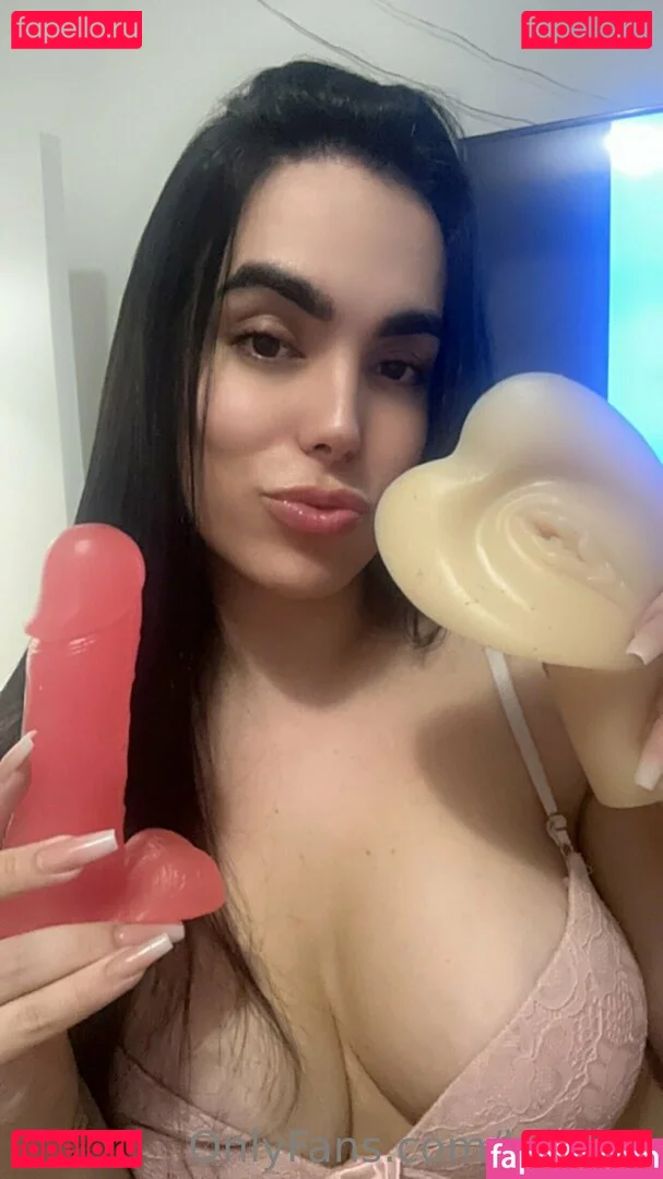 luhdias Onlyfans Photo Gallery 