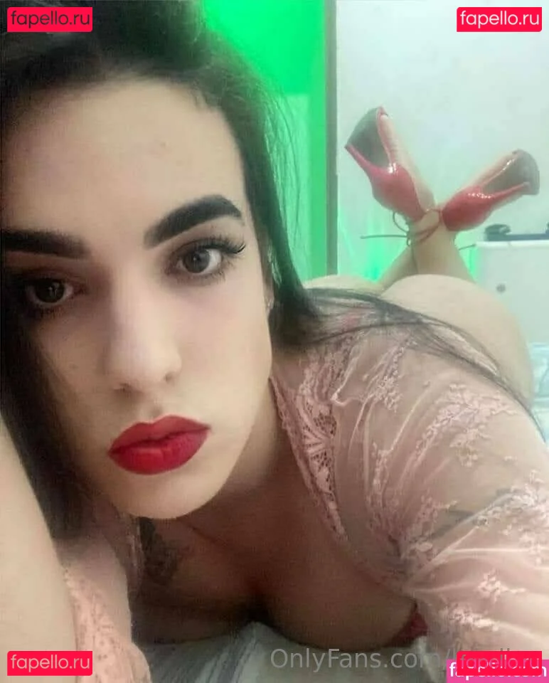 luhdias Onlyfans Photo Gallery 