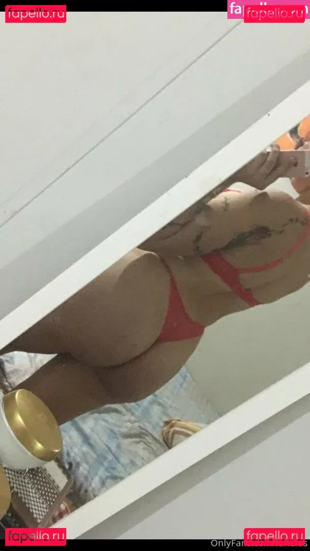 luhdias Onlyfans Photo Gallery 