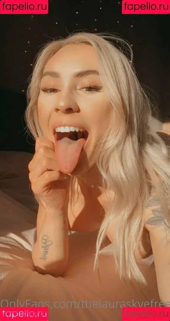 lauraskyeppv Onlyfans Photo Gallery 