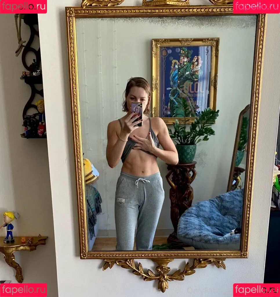 lowpolygf Onlyfans Photo Gallery 