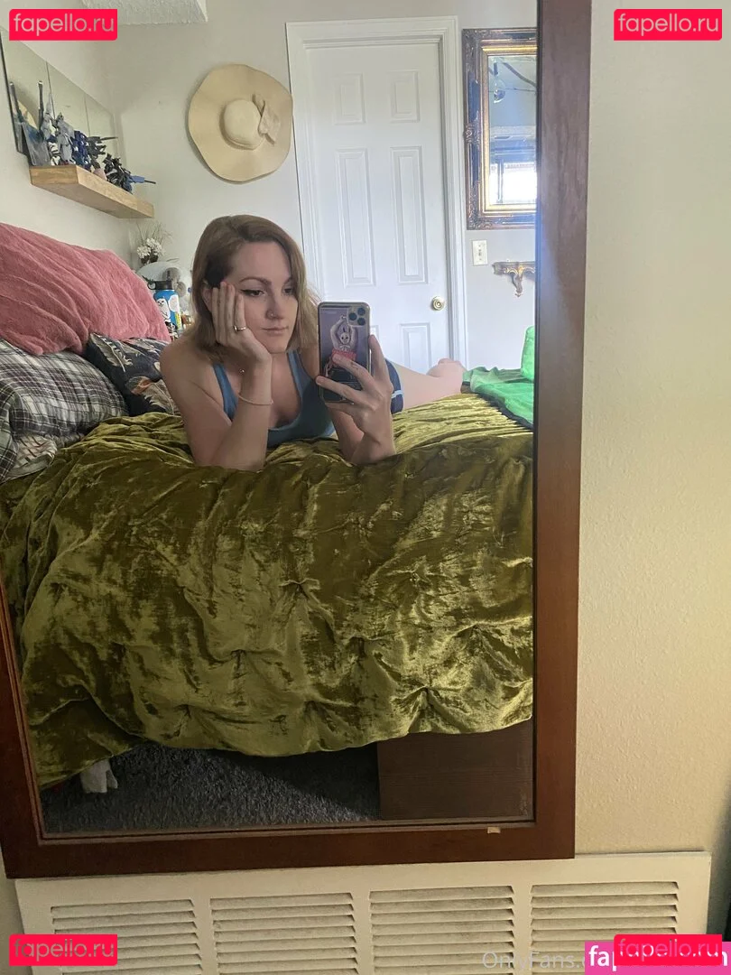 lowpolygf Onlyfans Photo Gallery 