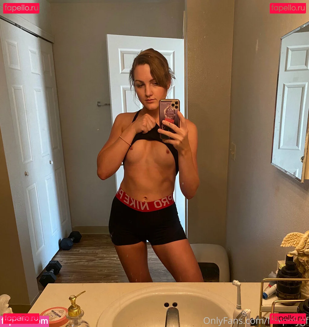 lowpolygf Onlyfans Photo Gallery 